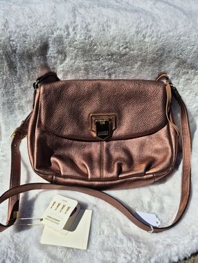 Aimee Kestenberg Bronze Metallaic Leather Crossbody Purse New...in great conditi